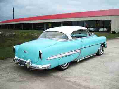 1954 Chevy Bel-Air 2 Door Coupe!! Blue/White!! 235/3-Speed!! Laser Straight Body, image 4