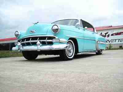 1954 Chevy Bel-Air 2 Door Coupe!! Blue/White!! 235/3-Speed!! Laser Straight Body, image 12