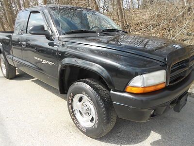 2001 dodge dakota sport 4x4 ex.cab 3.9ltr 6 cyl w/air highbidwins