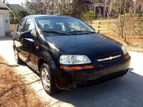 2004 chevrolet aveo 4 cylinder 67k original miles!! clear title needs work nice!