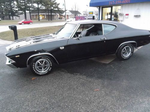 Wow! all  black 1969 chevelle ss 396 bb 4sp posi ps pb ralleys flowmasters sharp