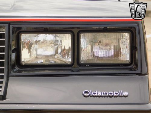 1983 Oldsmobile Hurst Olds, US $33,000.00, image 2