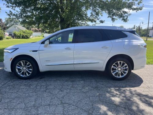 2022 buick enclave avenir awd