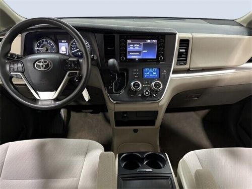 2018 Toyota Sienna L, US $22,881.00, image 6