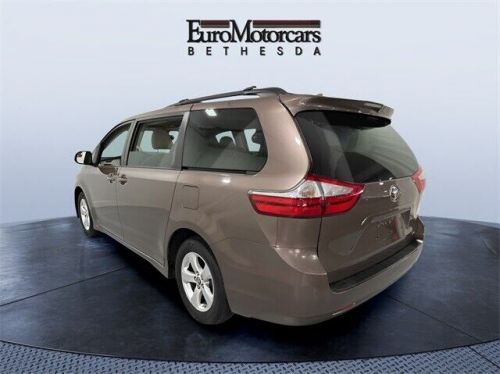 2018 Toyota Sienna L, US $22,881.00, image 33