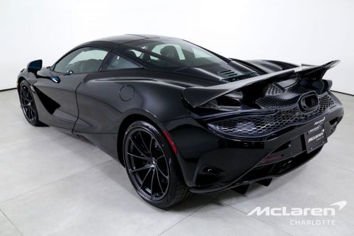 2024 McLaren 750S, US $356,490.00, image 2
