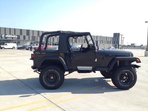 1993 jeep wrangler - lifted