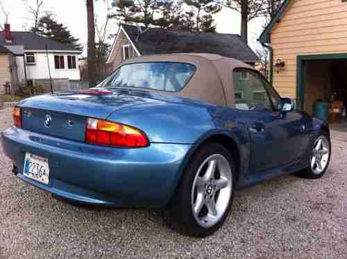 1997 BMW Z3 Convertible, Only 15,000 Miles, 2.8, stick shift, image 3