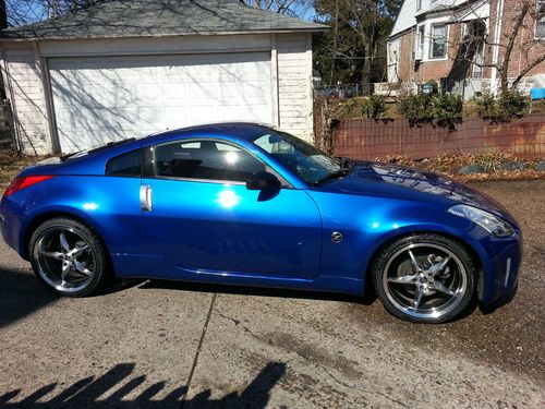 2006 nissan 350z base coupe 2-door 3.5l