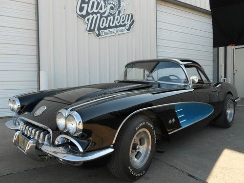 1958 chevrolet corvette 4 spd. convertible w/hardtop