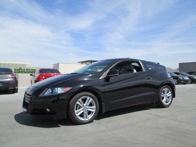 2011 black automatic navigation miles:18k hatchback