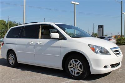 2005 white honda odyssey ex-l at with res