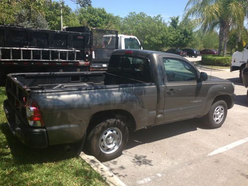 2009 toyota tacoma base standard cab pickup 2-door 2.7l