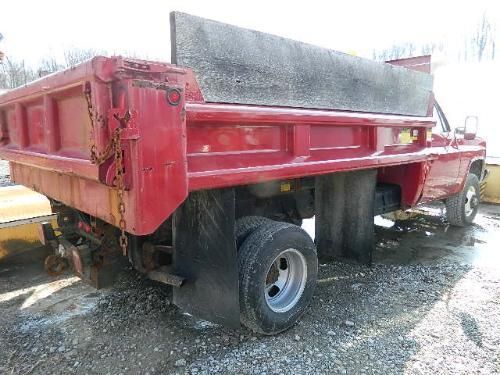 1989 chevrolet 3500 scottsdale 4-wheel drive single axle dual wheel standard cab