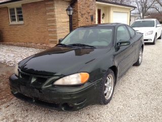 2001 pontiac grand am gt coupe 2-door 3.4l kbb value $3000