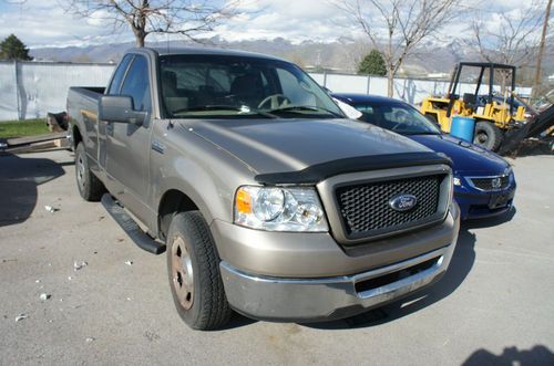 2006 ford f-150 xlt standard cab pickup 2-door 4.2l