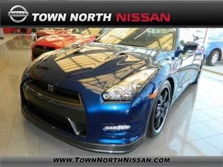 2014 nissan gt-r 2dr cpe black edition