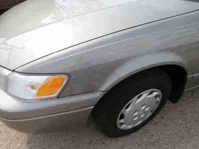 Ride and Drive Economical Low Reserve Low miles Automatic Front Wheel Drive, image 8