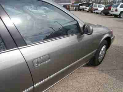 Ride and Drive Economical Low Reserve Low miles Automatic Front Wheel Drive, image 18