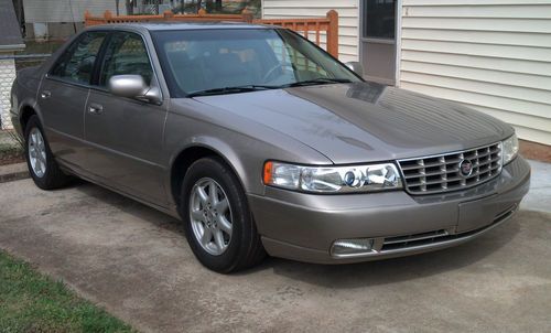 2004 cadillac seville sls sedan 4-door 4.6l