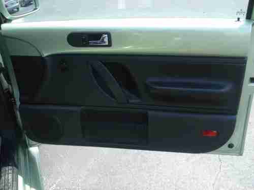 2006 VW Beetle GLS TDI diesel auto black leather 1 owner clean carfax non smoker, image 12