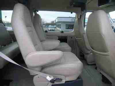 XLT Quigley 4X4  6.8L V-10 Gas, image 13