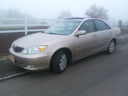 2002 toyota camry xle sedan 4-door 3.0l