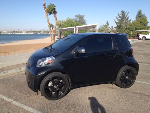 2012 scion iq