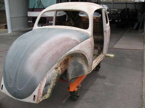 1953 volkswagen beetle-classic (monocoque sheet metal body only)
