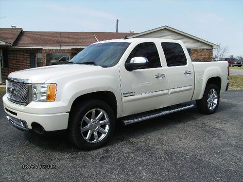 Super nice 2012 gmc sierra denali crew cab all wheel drive