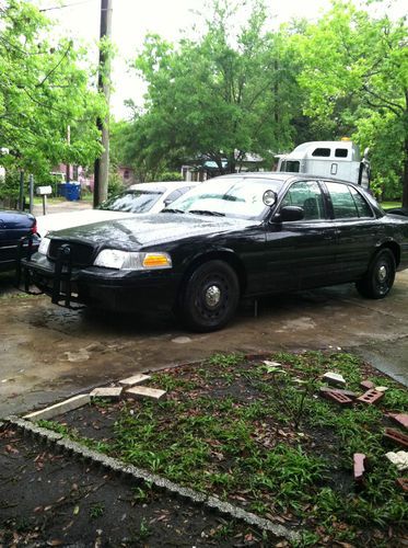 2003 ford crown victoria police interceptor sedan 4-door 4.6l