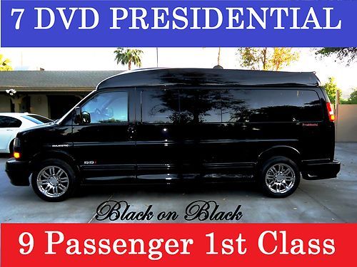 Blu ray- 7 dvd theater presidential, 29" tv , 9 passenger custom conversion van,