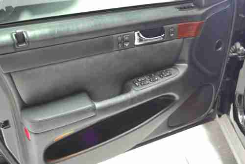 1998 Cadillac Seville SLS Sedan 4-Door 4.6L, image 8