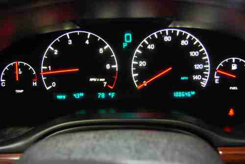 1998 Cadillac Seville SLS Sedan 4-Door 4.6L, image 13