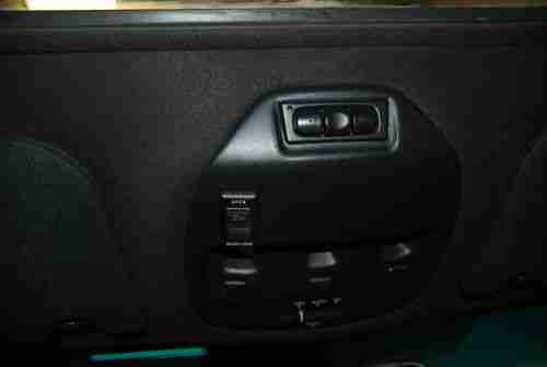 1998 Cadillac Seville SLS Sedan 4-Door 4.6L, image 14