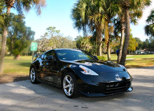 2011 nissan 370z nismo coupe 3.7l