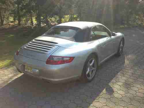 Porsche 911 Convertible 2008 Cabriolet Manual 9k miles Silver/Navy, image 3