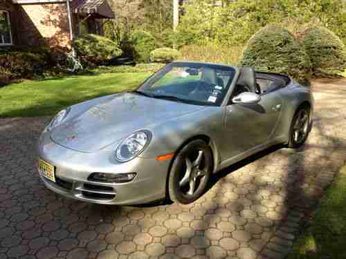 Porsche 911 Convertible 2008 Cabriolet Manual 9k miles Silver/Navy, image 5