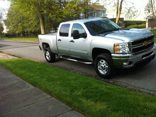 2011 chevrolet silverado 2500 hd lt crew cab pickup 4-door 6.0. liter 4wd