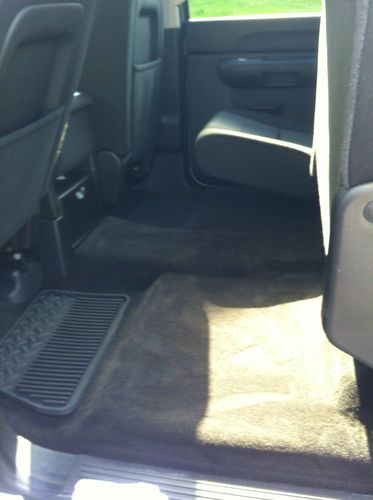 2011 Chevrolet Silverado 2500 HD LT Crew Cab Pickup 4-Door 6.0. LITER 4WD, image 11