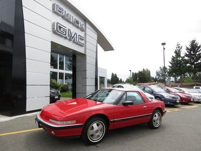 1990 buick reatta 2-door coupe with only 52,000 miles !!