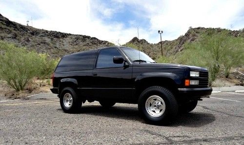 **no reserve** 1992 chevy k blazer 4x4 w/ 39,000 miles **rare**