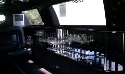 2003 Lincoln Town Car Executive Limousine 4-Door 4.6L, image 4