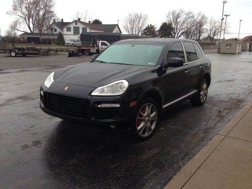 Clear title porsche cayenne turbo 2008 front end damage