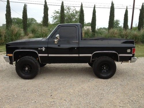 Custom 1982 chevy k5 blazer 4x4 silverado edition l$$$$$$$k