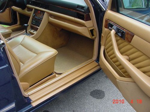 1991 Mercerdes-Benz 560 SEL Sedan, image 5