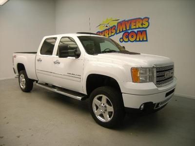 4x4 crew cab diesel 6.6l cd power windows power door locks tilt wheel cd changer