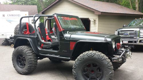 Jeep wrangler rock crawler