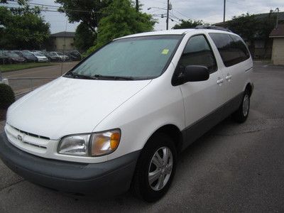 LE 3.0L Third Row Seat CD Front Wheel Drive Tires - Front All-Season ABS A/C, US $3,600.00, image 2