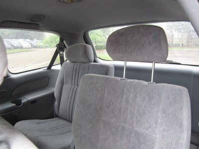 LE 3.0L Third Row Seat CD Front Wheel Drive Tires - Front All-Season ABS A/C, US $3,600.00, image 16